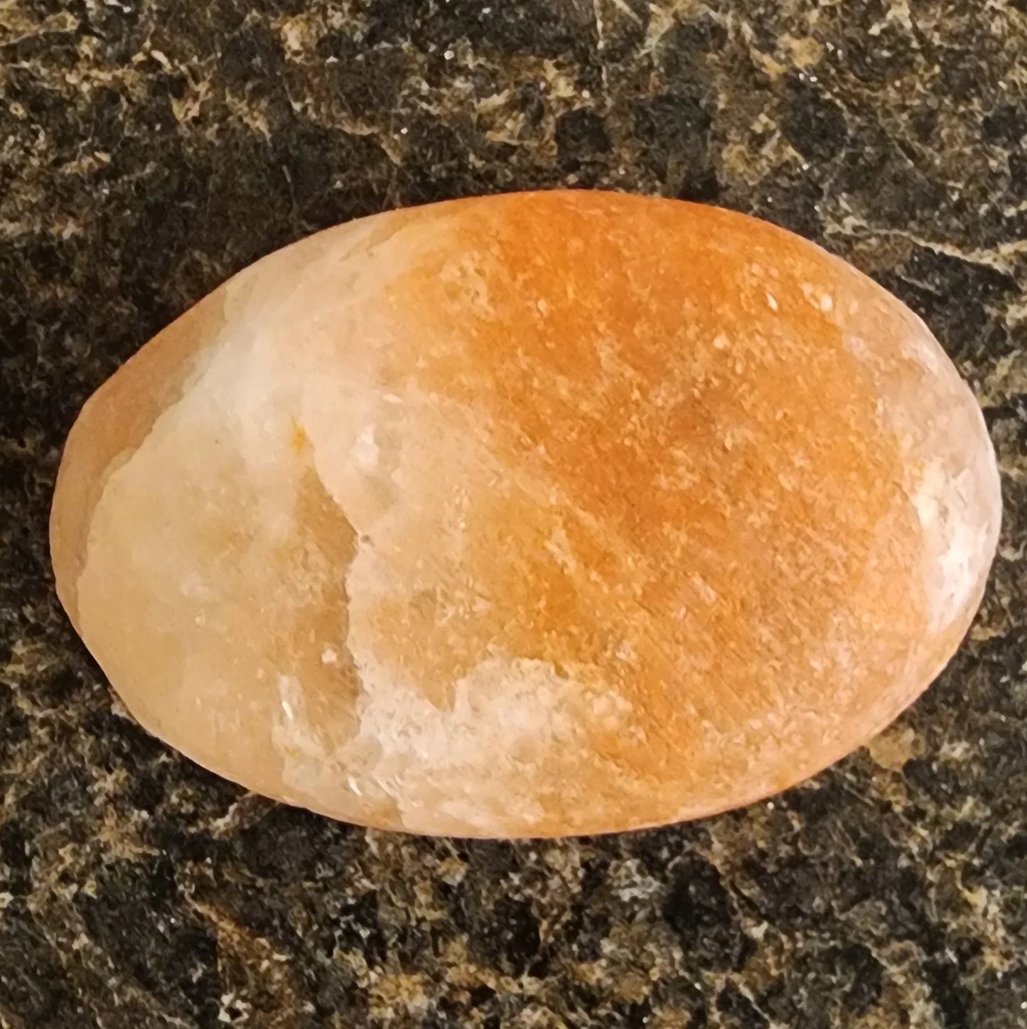 Deodorant Bar made of Himalayan Salt