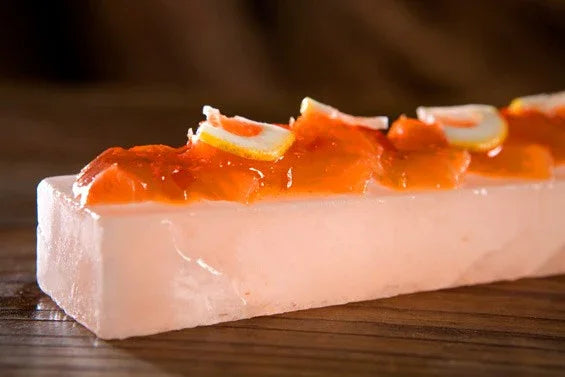 Salt sushi presenter